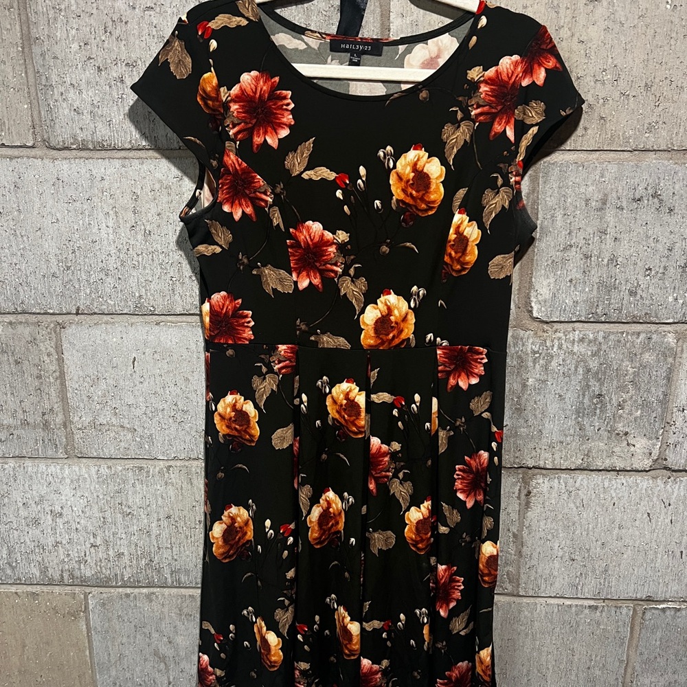 Elegant Floral Midi Dress in Black with Red and Orange Accents